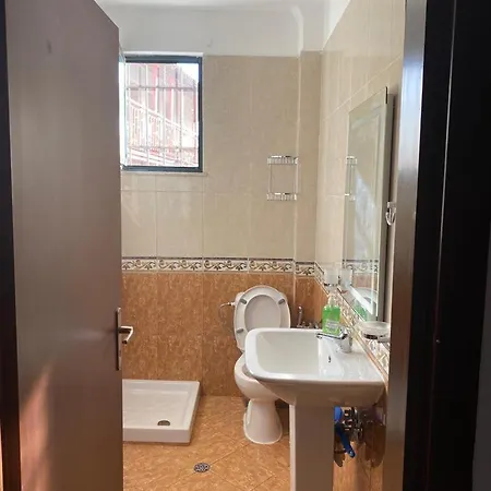 Esi Apartment