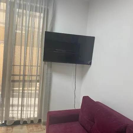 Esi Apartment *